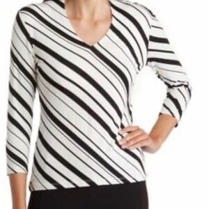 NWOT ELIE ELIE TAHARI Stripe 3/4 Sleeve Top